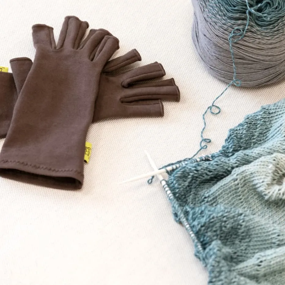 Crafter's Creative Comfort Gloves
