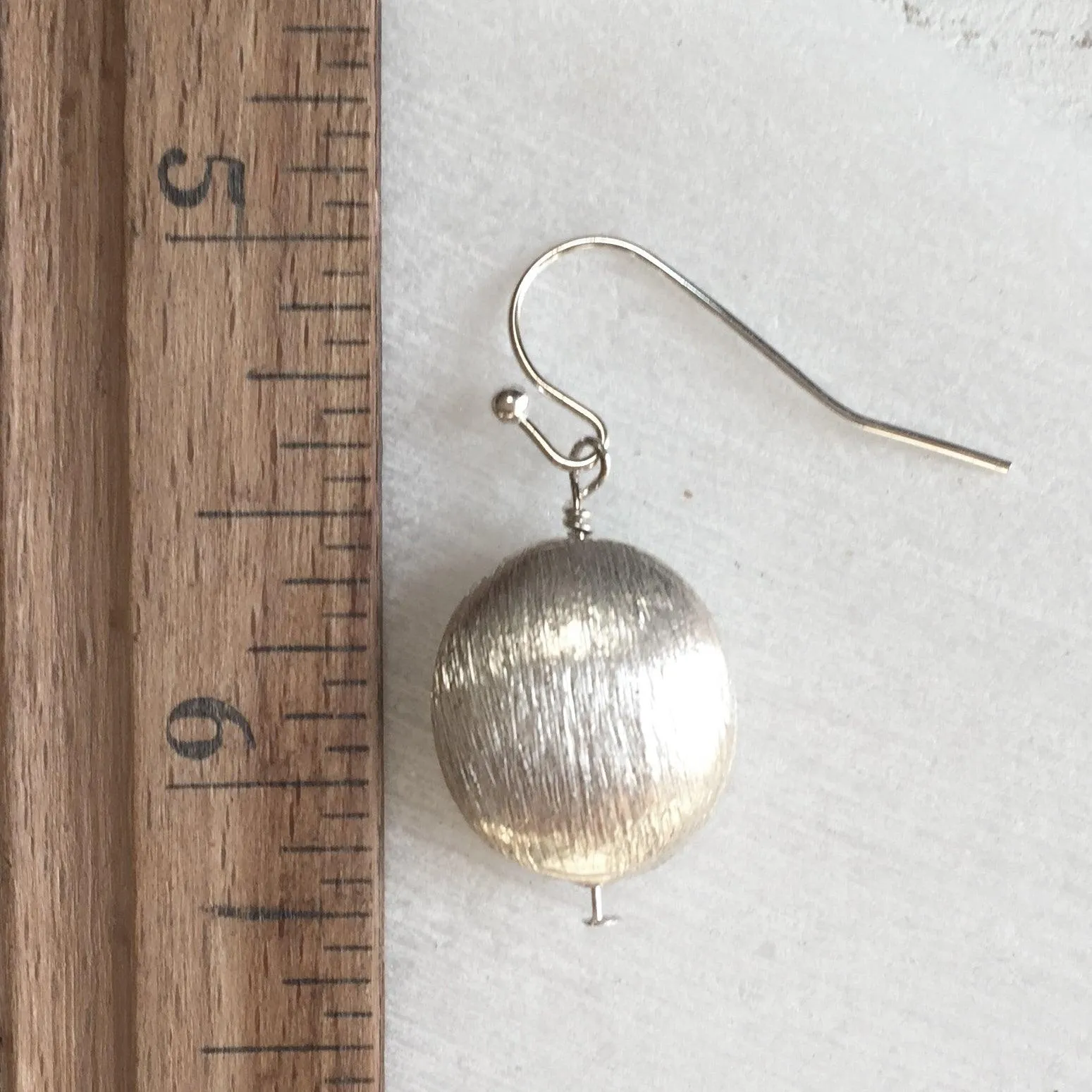 Metal Assorted dangle gold/silver Circle Earrings