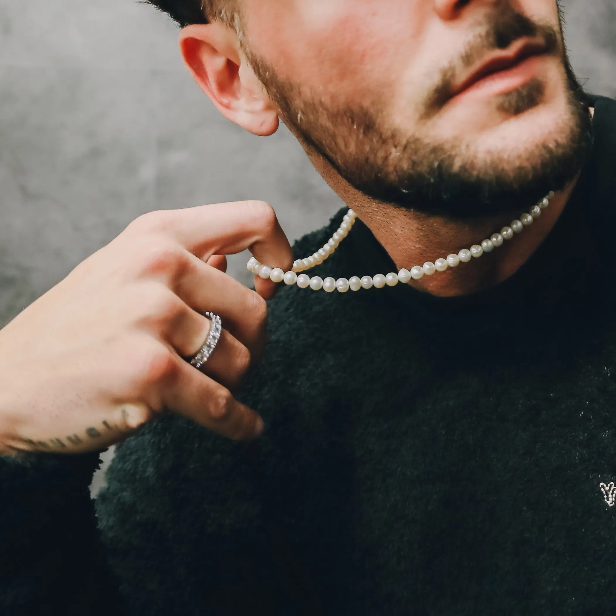 The Flintstone Pearl Necklace - RG145